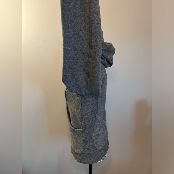 Lululemon Scuba *stretch - Picture 6 of 6